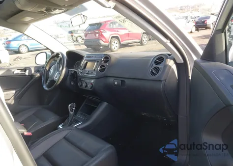 2013 Volkswagen Tiguan Se from USA, damaged, VIN WVGAV3AX0DW572915